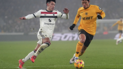 [ 스포츠중계 오징어티비 ] 99분의 기적 황희찬의 첫골!!  브루노 퇴장에도 맨유 2:0으로 격파 강등권 탈출