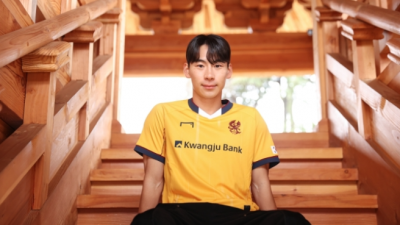 [ 스포츠중계 오징어티비 ] 광주FC 독일 쾰른 출신 기대주 공격수 황재환 영입
