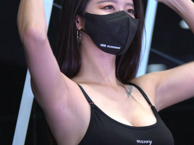 레이싱 모델