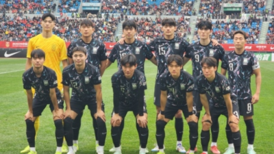 베트남∙중국에 연이은 '참사'…준비 없이 무너지는 미래의 한국축구